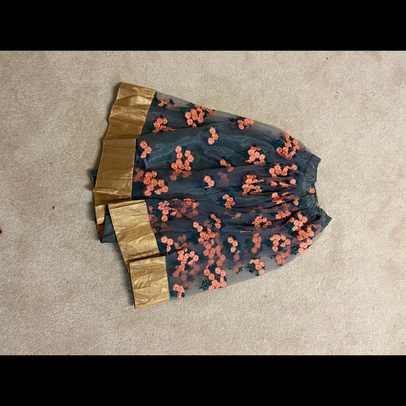 Indian dress - Picture 6 of 8